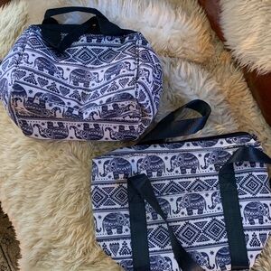 NWOT! Navy blue and White Elephant Print Tote BocaBag Set